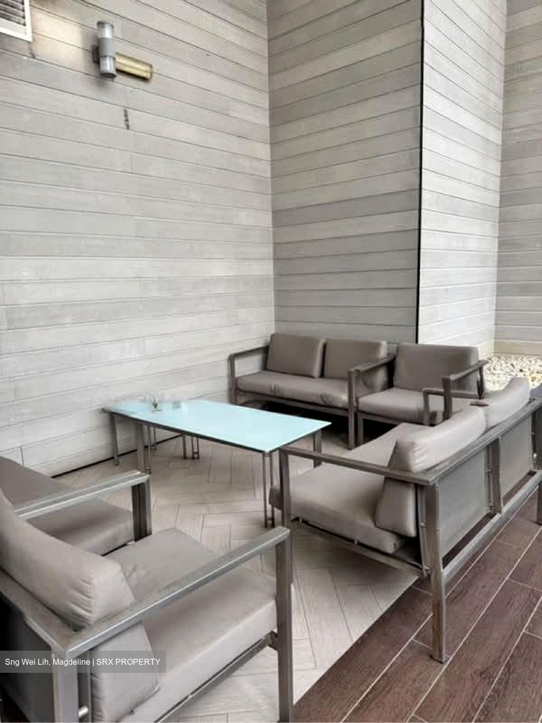 The Water Edge (D14), Apartment #582348551